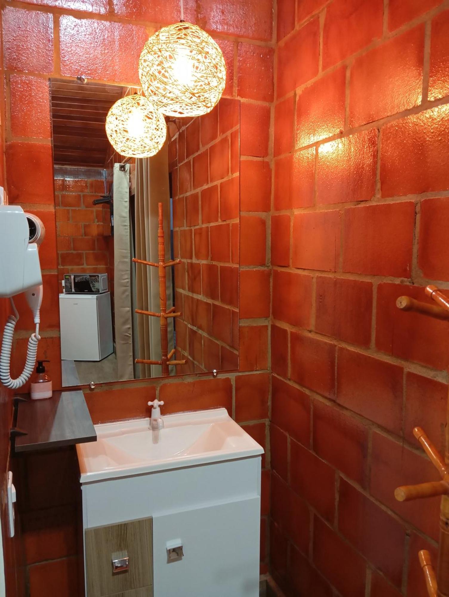 Pedacim Du Ceu Homestay *